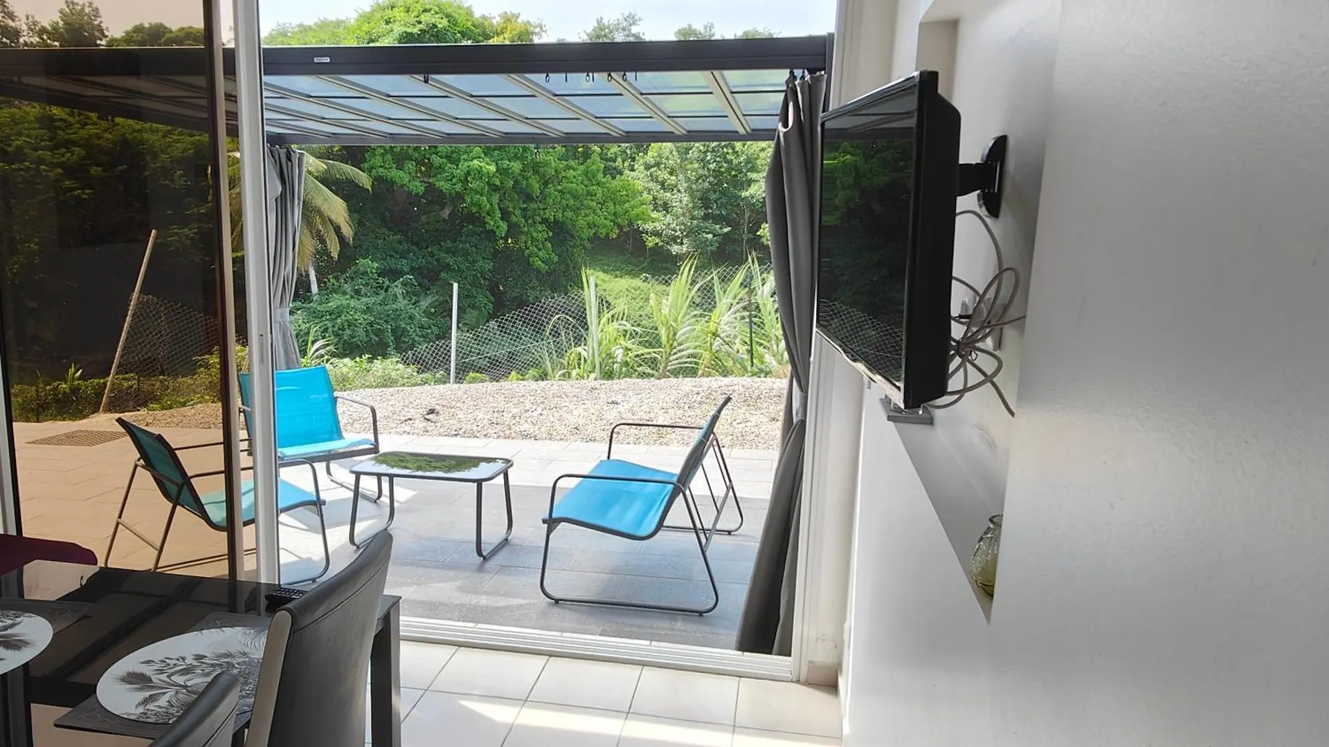 Rayon De Soleil 1 Chambre Bas De Villa ساينت آن 0*,
